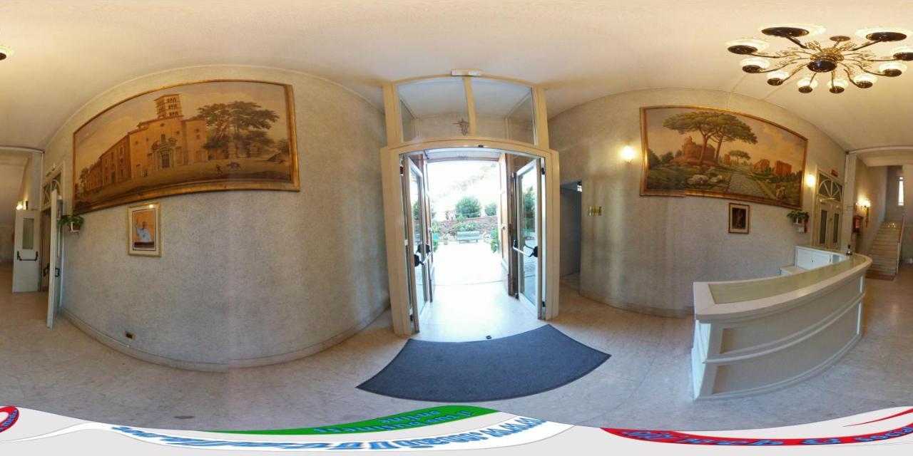 Casa Per Ferie Suore Domenicane Rom Exteriör bild